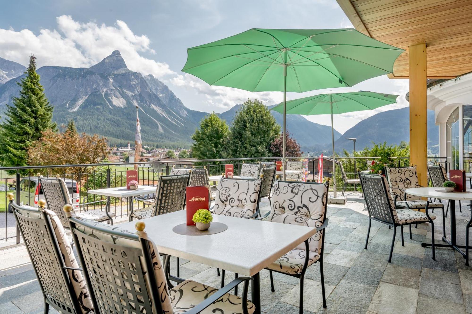 Wellness & Sporthotel Alpenhof Ehrwald Extérieur photo