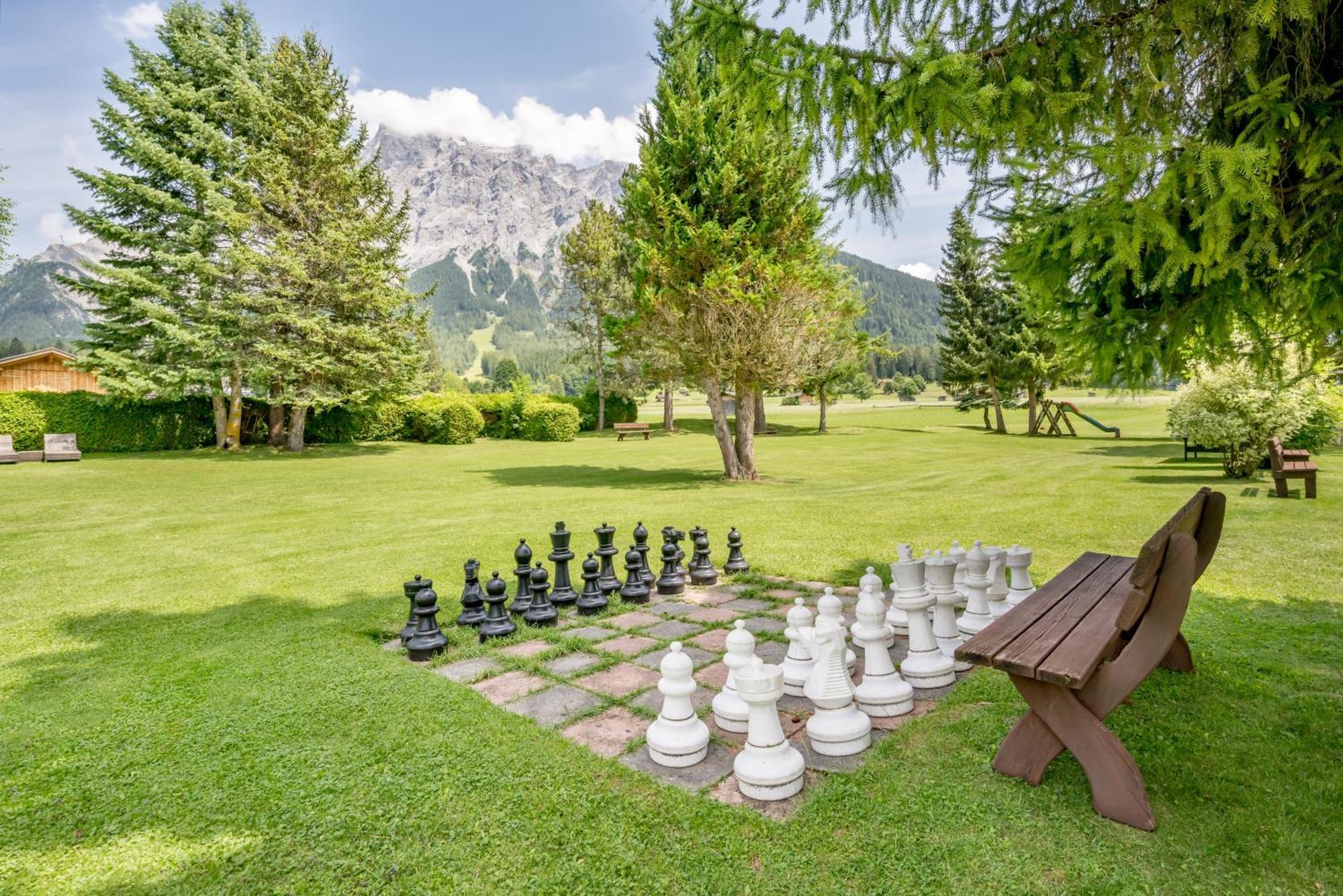 Wellness & Sporthotel Alpenhof Ehrwald Extérieur photo