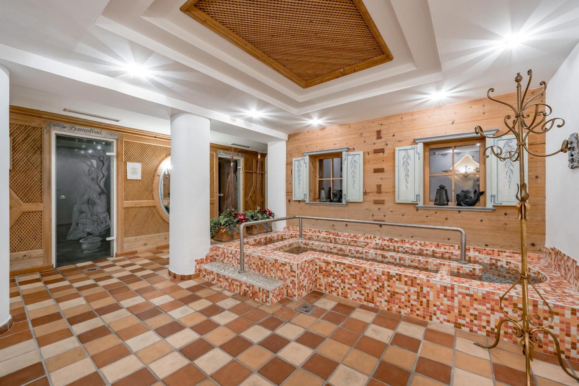 Wellness & Sporthotel Alpenhof Ehrwald Extérieur photo